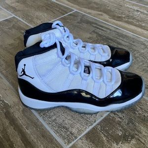 Jordan 11 Retro ‘Concord’ 2011